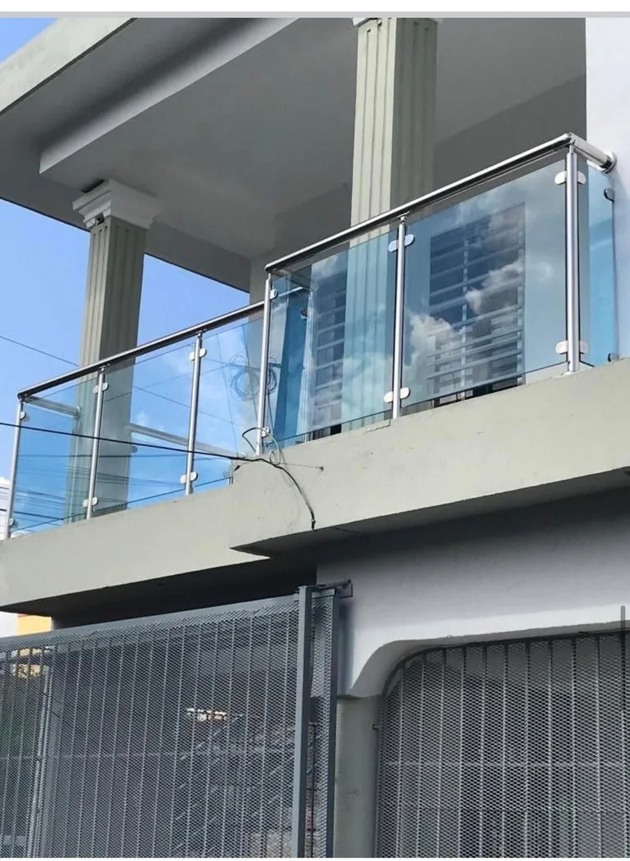 Terrassengeländer mit Glasbrüstung